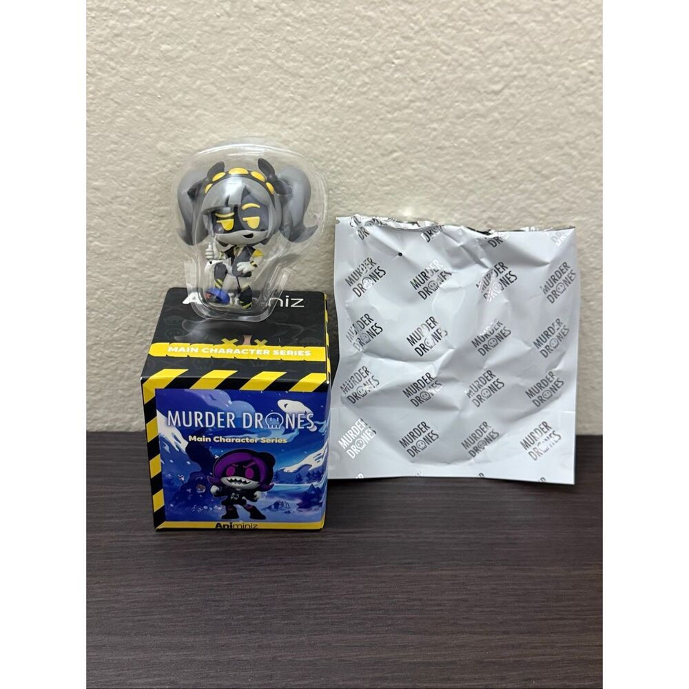 Glitch Murder Drones Animiniz Main Character Series Figure - J